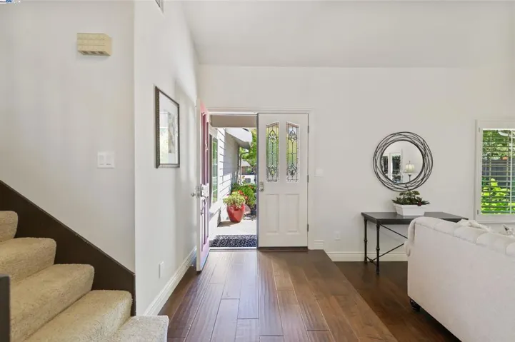 3338 Marsh Hawk Court, Pleasanton, California 94588