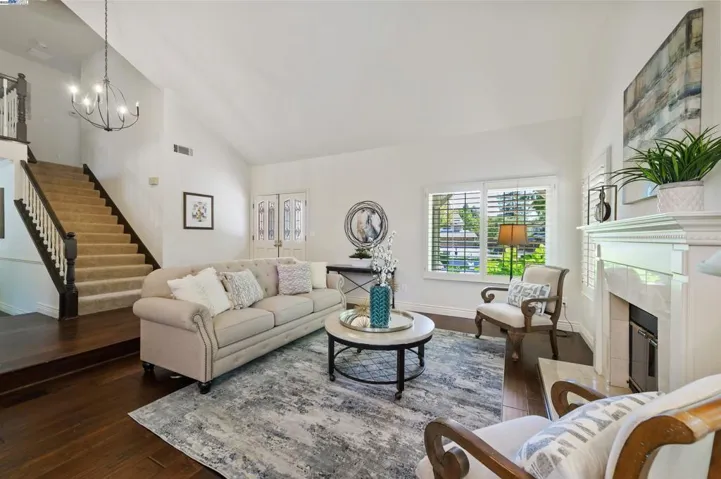 3338 Marsh Hawk Court, Pleasanton, California 94588