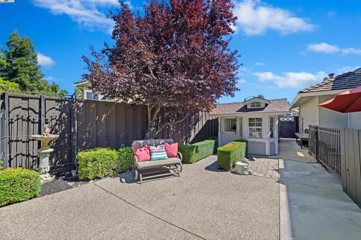 3338 Marsh Hawk Court, Pleasanton, California 94588