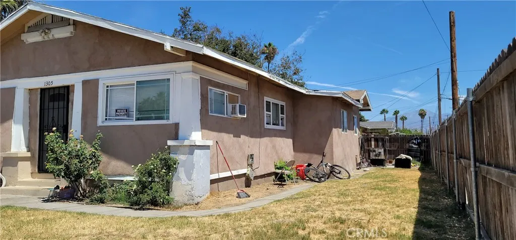 1305 N D Street, San Bernardino, California 92405 home-pic-4