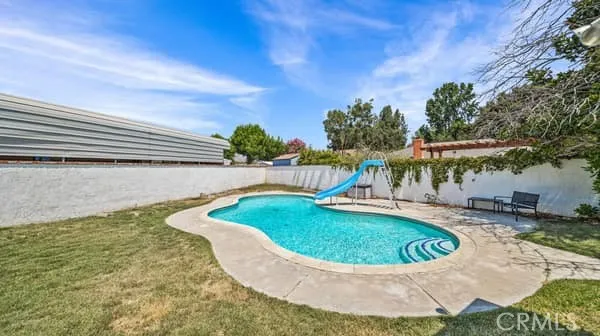 Back Yard, Pool
