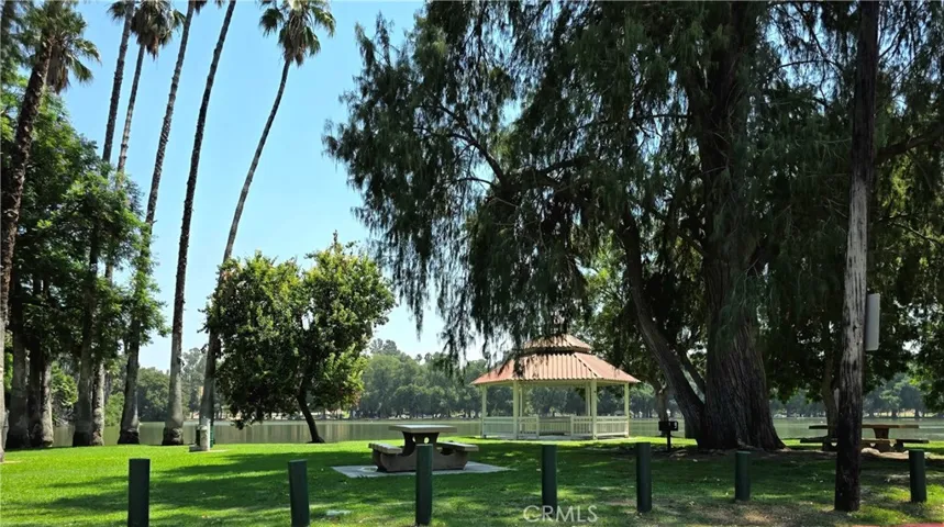 Lake, Gazebo, Park