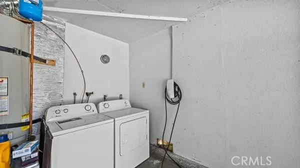 Garage, Tesla Charger