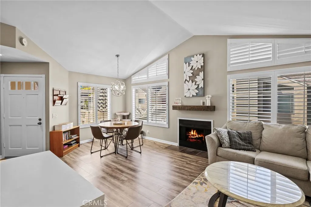 8 Summerwood, Aliso Viejo, California 92656, 2 Bedrooms Bedrooms, ,1 BathroomBathrooms,Residential,For Sale,Summerwood,OC25188535