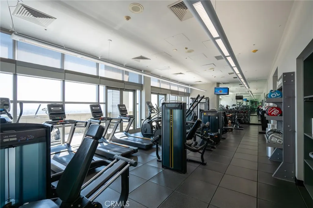 1155 South Grand Avenue 2105, Los Angeles, California 90015 home-pic-22