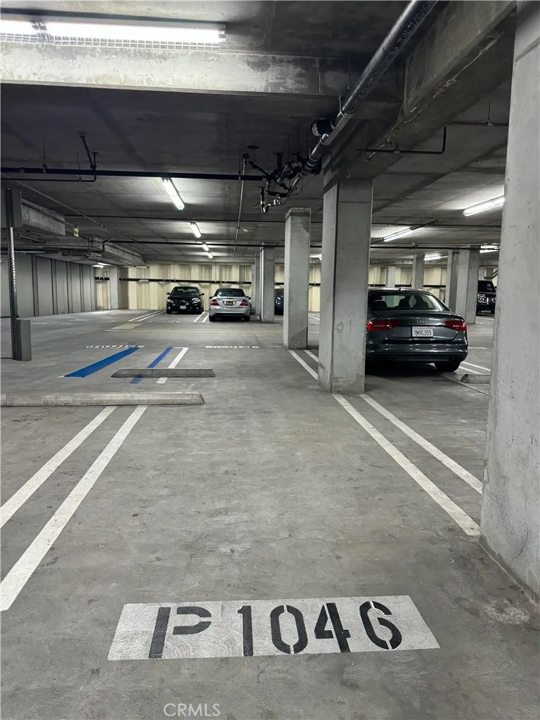 1155 South Grand Avenue 2105, Los Angeles, California 90015 home-pic-38