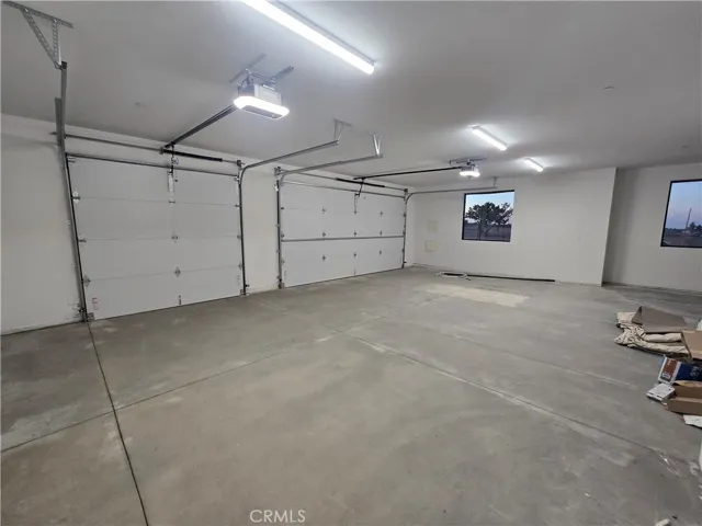 12025 Prairie Trail, Oak Hills, California 92344