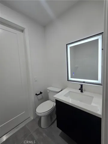 12025 Prairie Trail, Oak Hills, California 92344
