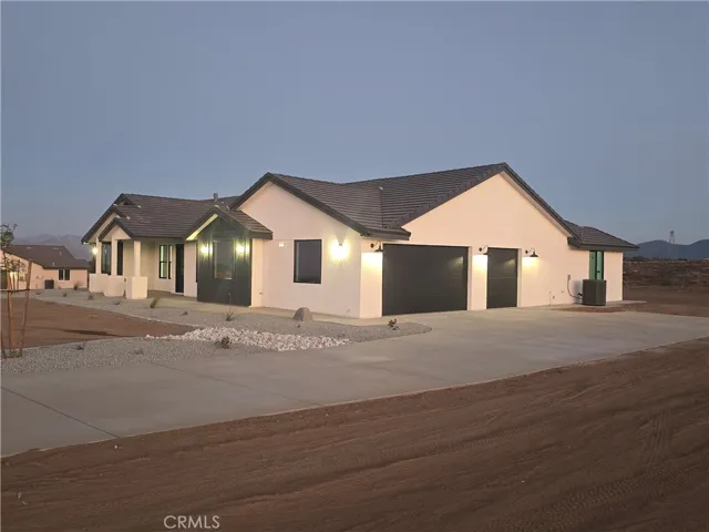 12025 Prairie Trail, Oak Hills, California 92344