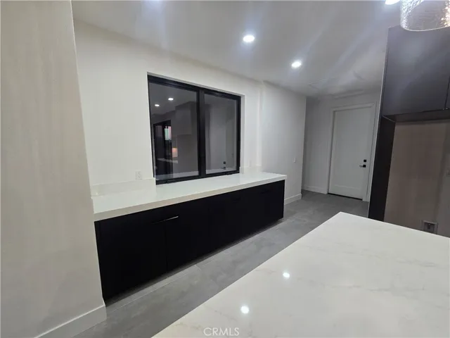 12025 Prairie Trail, Oak Hills, California 92344