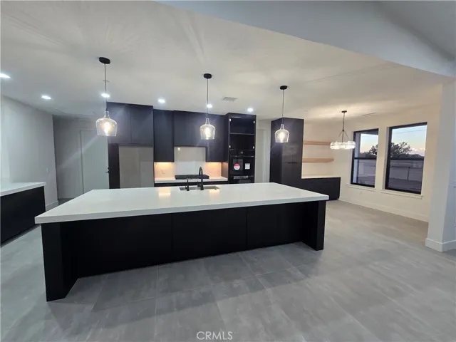 12025 Prairie Trail, Oak Hills, California 92344