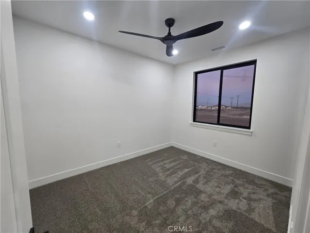 12025 Prairie Trail, Oak Hills, California 92344