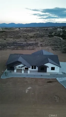12025 Prairie Trail, Oak Hills, California 92344