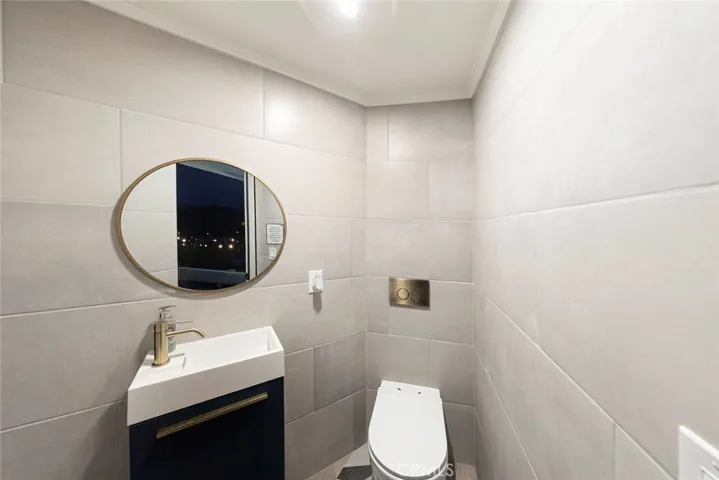 Pool Bathroom