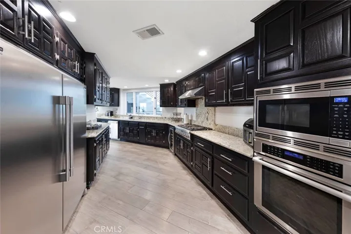 220 S Owens Drive, Anaheim Hills, California 92808