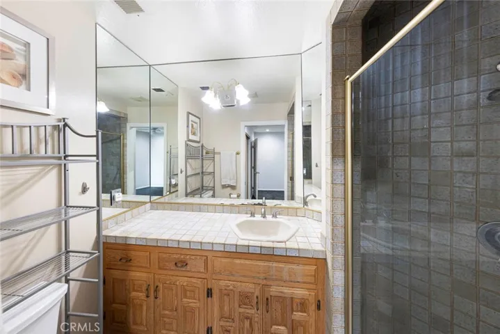 Downstairs Bathroom
