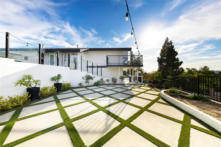 220 S Owens Drive, Anaheim Hills, California 92808