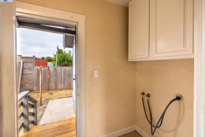 10109 Plymouth St, Oakland, California 94603
