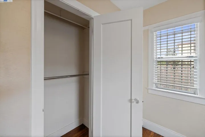 10109 Plymouth St, Oakland, California 94603