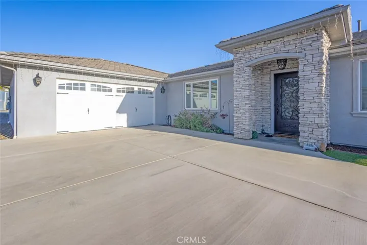 38550 Crossover Road, Temecula, California 92592