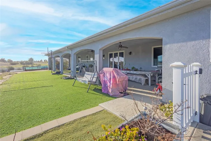 38550 Crossover Road, Temecula, California 92592