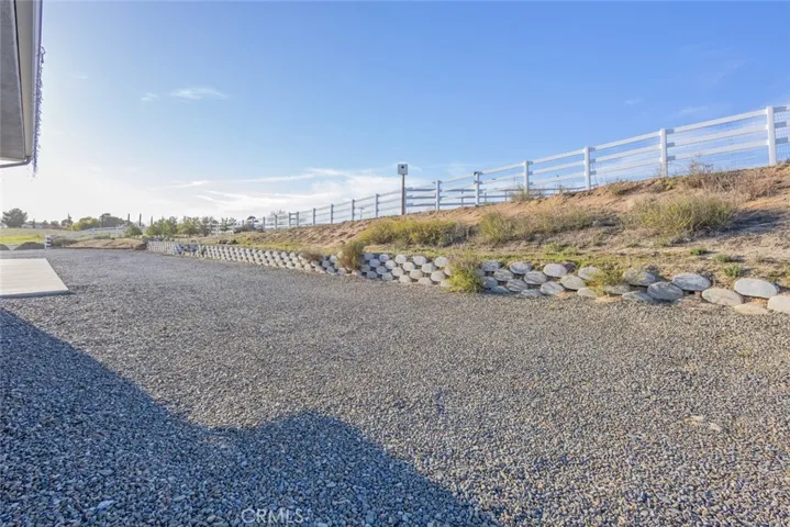 38550 Crossover Road, Temecula, California 92592