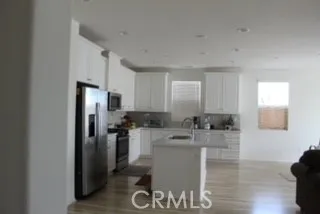 12454 Pinos Verde Lane, Victorville, California 92392