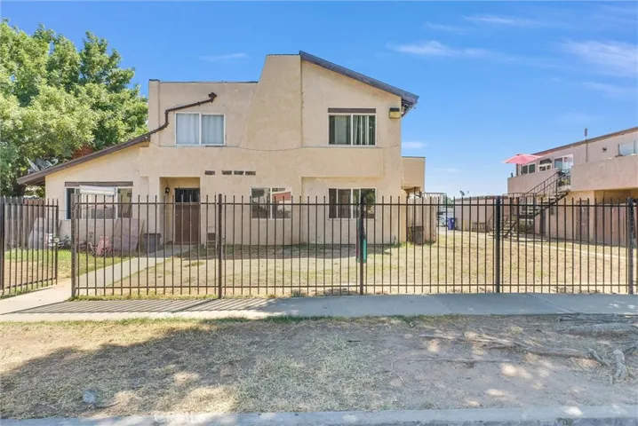 1073 N Vista Avenue, Rialto, California 92376