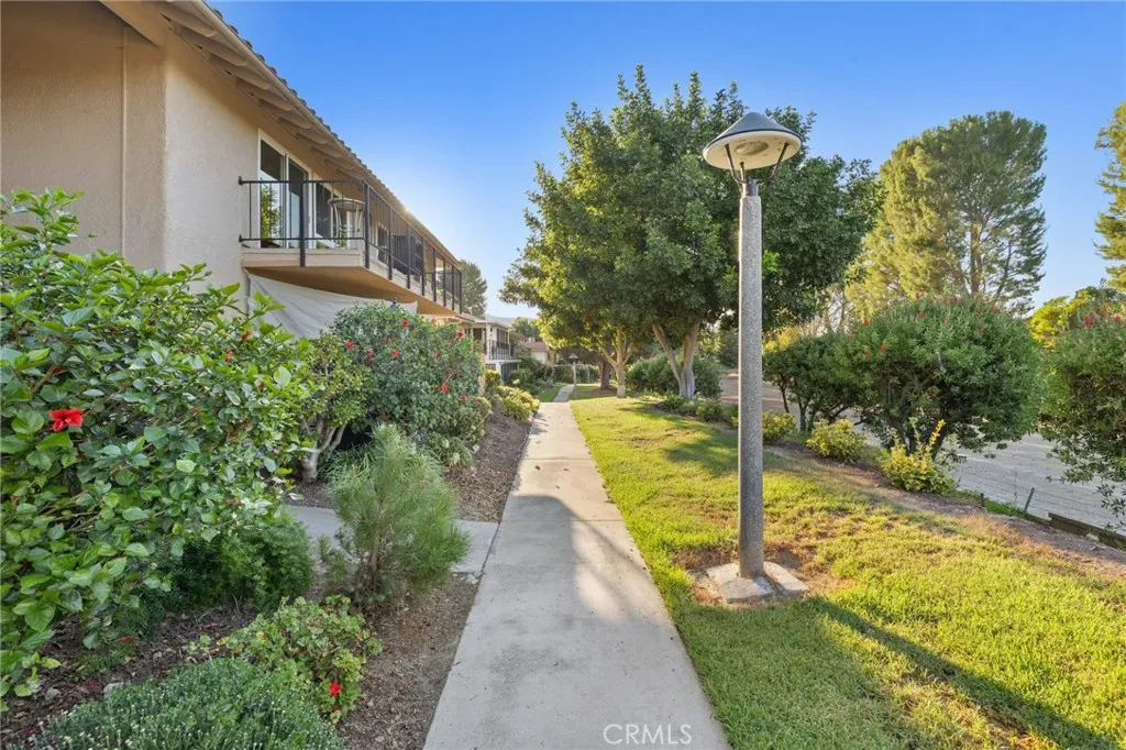 5326 Bahia Blanca W N, Laguna Woods, California 92637 home-pic-33