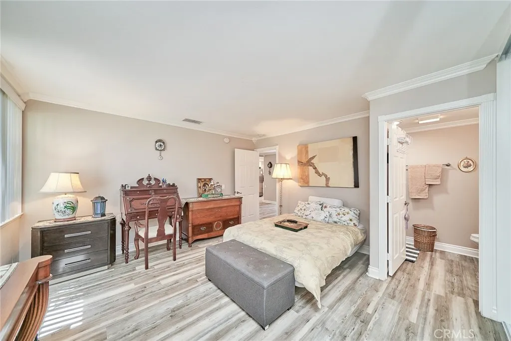 96 Calle Aragon C, Laguna Woods, California 92637 home-pic-18
