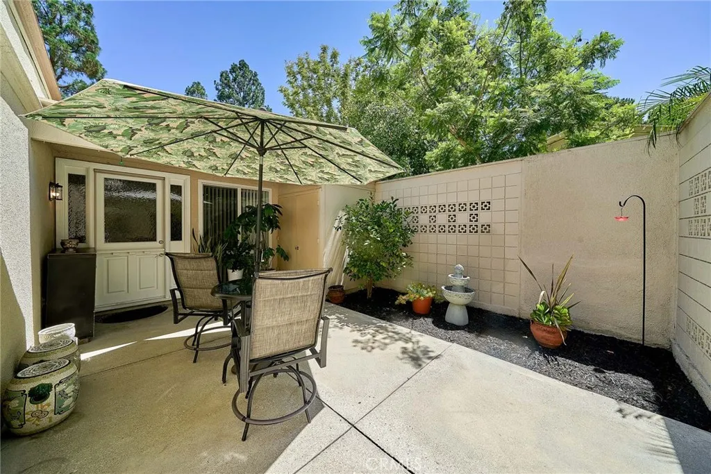 96 Calle Aragon C, Laguna Woods, California 92637 home-pic-21