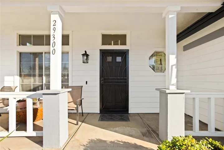 29300 Quiet Harbor Street, Lake Elsinore, California 92530