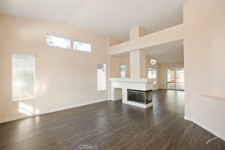 29300 Quiet Harbor Street, Lake Elsinore, California 92530