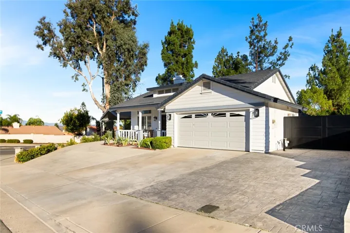 29300 Quiet Harbor Street, Lake Elsinore, California 92530