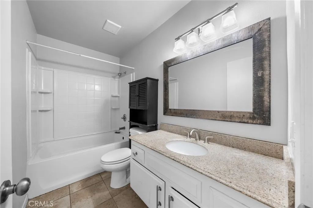 2256 Shady Hills Drive, Diamond Bar, California 91765 home-pic-14