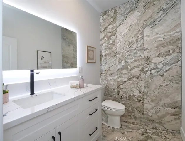 5 Cayuse Lane, Rancho Palos Verdes, California 90275