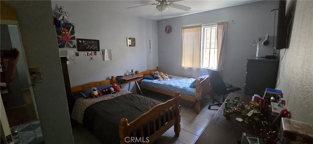 2459 E 111th Street, Los Angeles, California 90059 home-pic-35