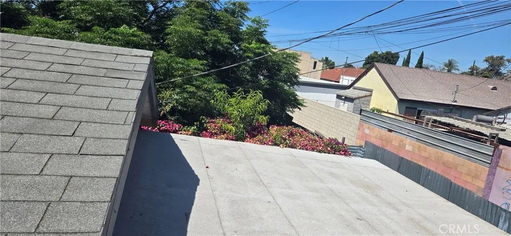 2459 E 111th Street, Los Angeles, California 90059 home-pic-15