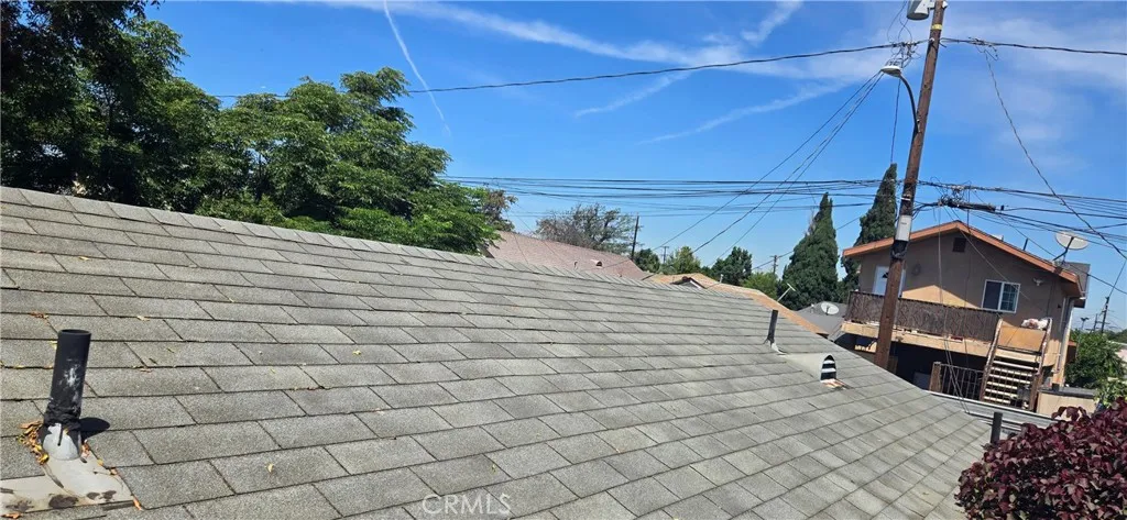 2459 E 111th Street, Los Angeles, California 90059 home-pic-20
