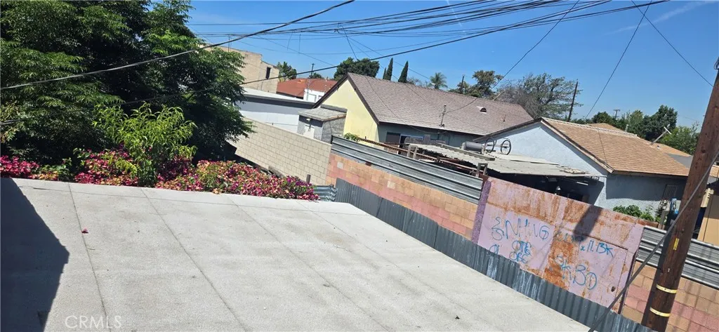 2459 E 111th Street, Los Angeles, California 90059 home-pic-16