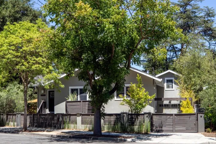 660 Palo Alto Avenue, Palo Alto, California 94301