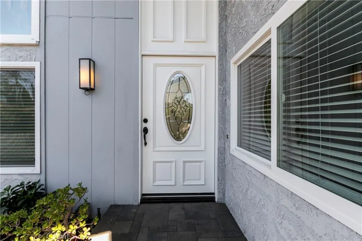 17432 Winemast Street, Fountain Valley, California 92708