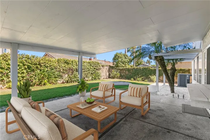 17432 Winemast Street, Fountain Valley, California 92708
