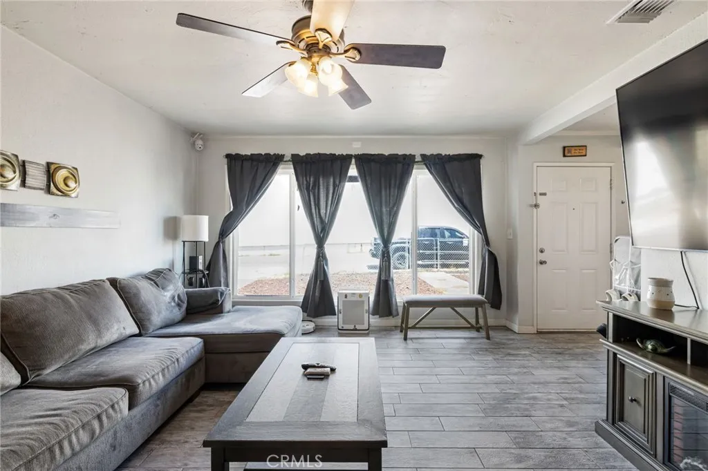 12238 Michigan Street, Grand Terrace, California 92313 home-pic-5