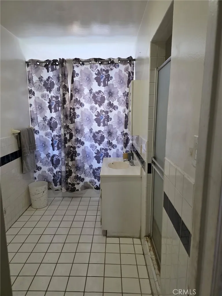 143 W 110th Street, Los Angeles, California 90061 home-pic-10