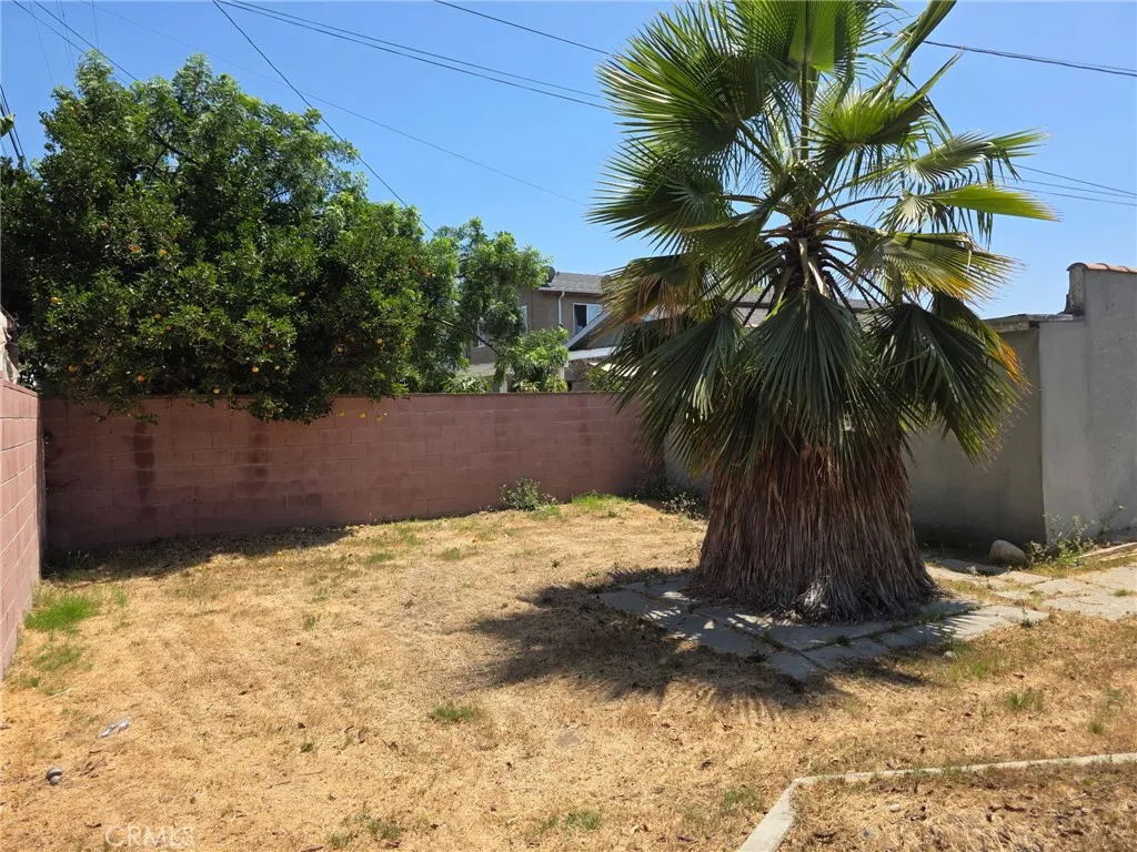 143 W 110th Street, Los Angeles, California 90061 home-pic-12
