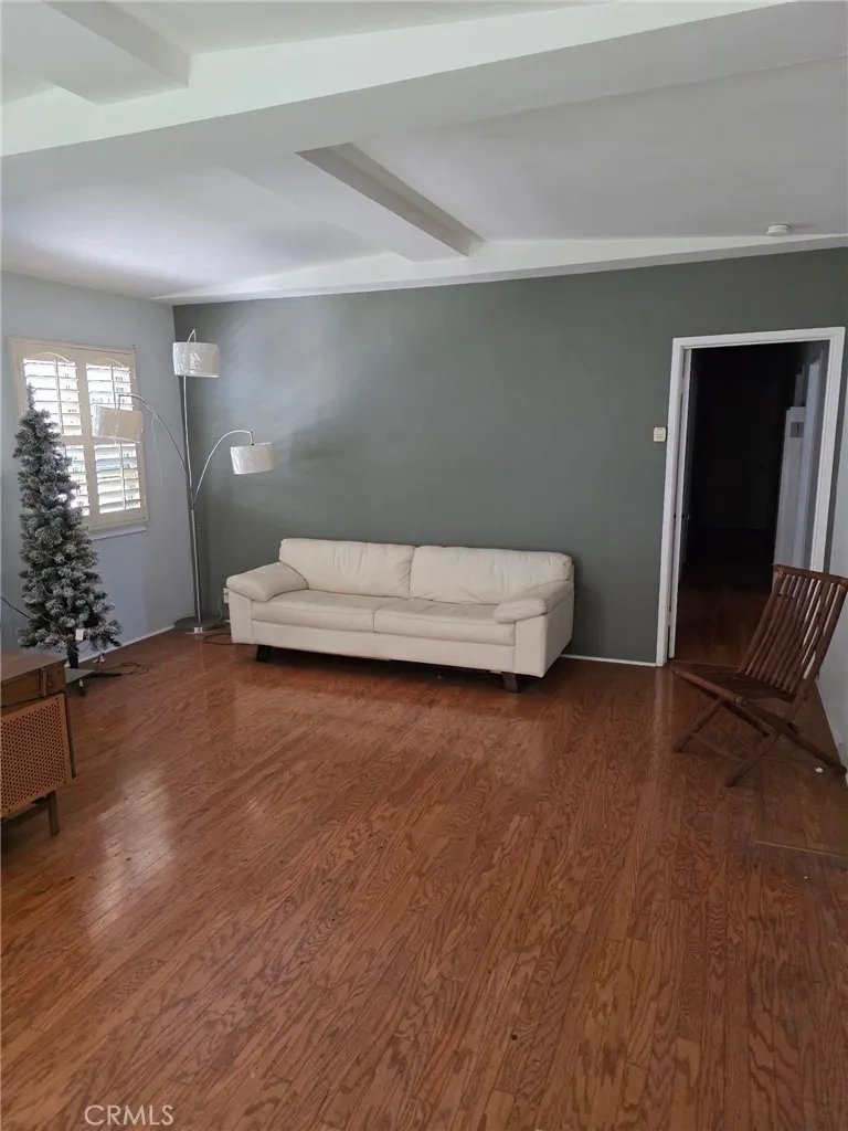 143 W 110th Street, Los Angeles, California 90061 home-pic-6