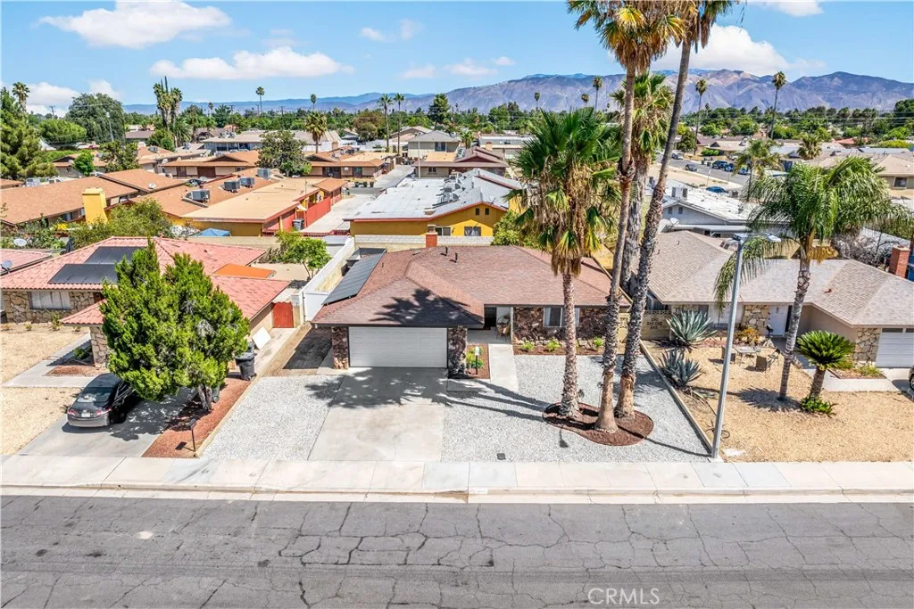 594 Montebello Place, Hemet, California 92543 home-pic-28