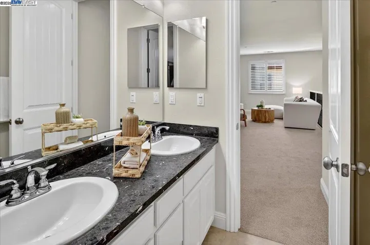 Upstairs Bathroom