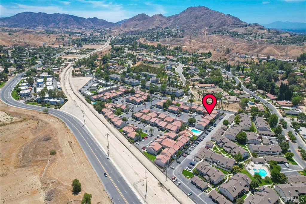 2255 Cahuilla Street 32, Colton, California 92324 home-pic-33